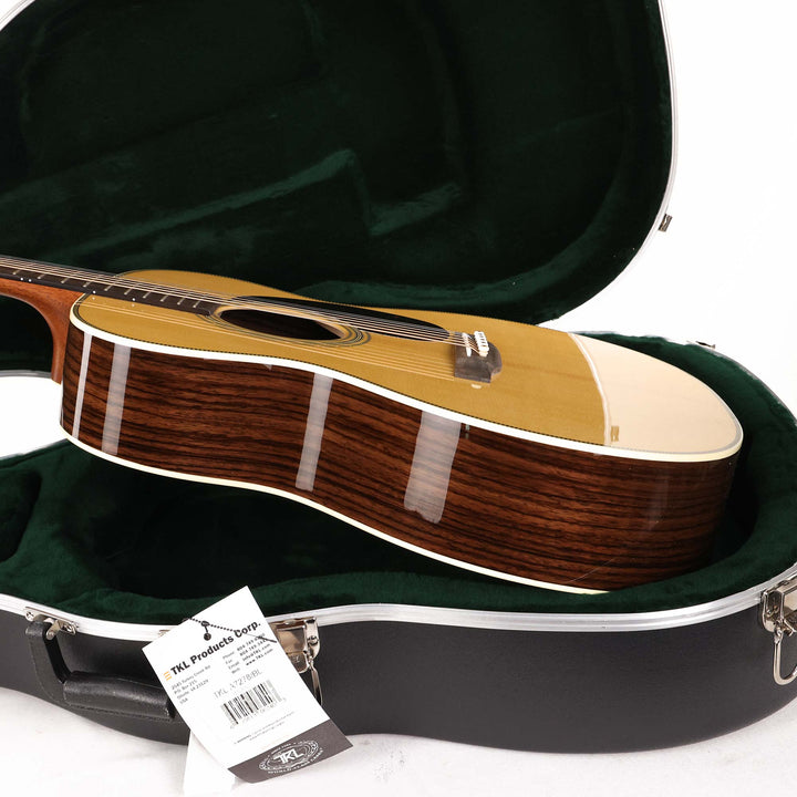 Martin Standard Series 000-28 Acoustic Natural